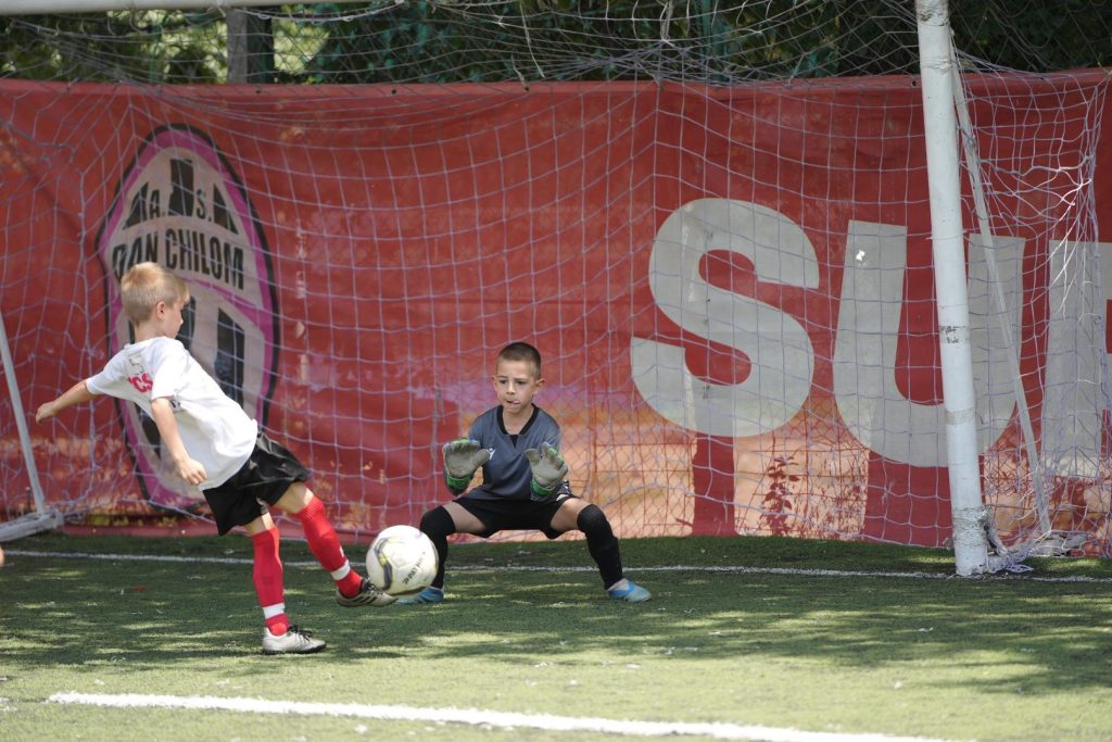 ACS Unirea Dobroești are viitor în poartă: Marinescu Dominic promite mult 6 ACS Unirea Dobroești are viitor în poartă: Marinescu Dominic promite mult