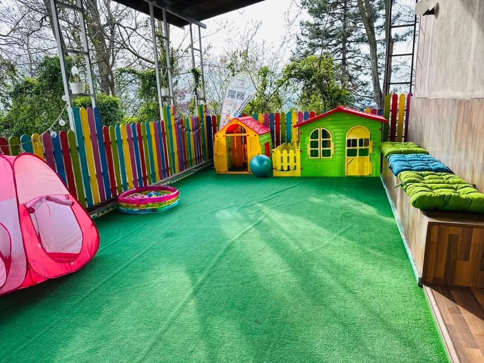 Asociația Psiho Special: Karla Ana Maria Grigore și Marius Cătălin Grigore schimbă vieți la Slatina